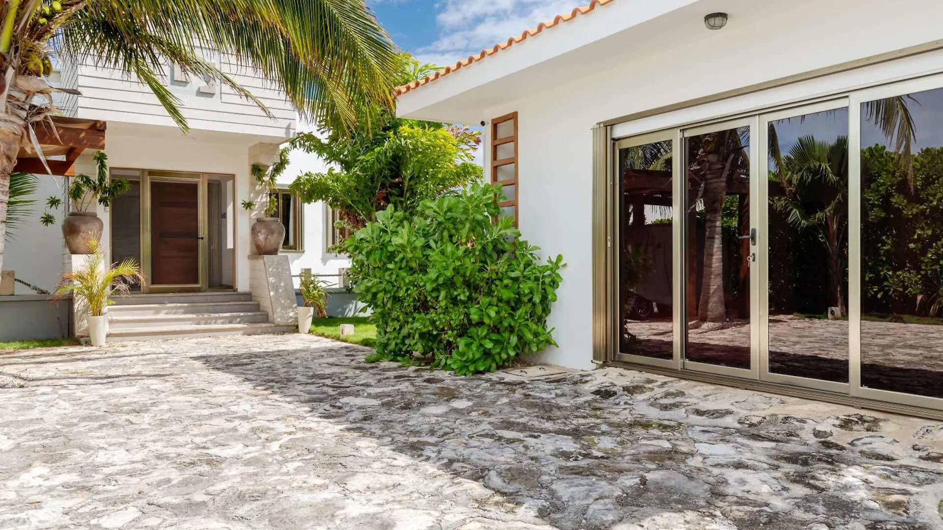 Vila Casa Seven Ocean Front With Private C Hef Included Isla Mujeres Mexiko